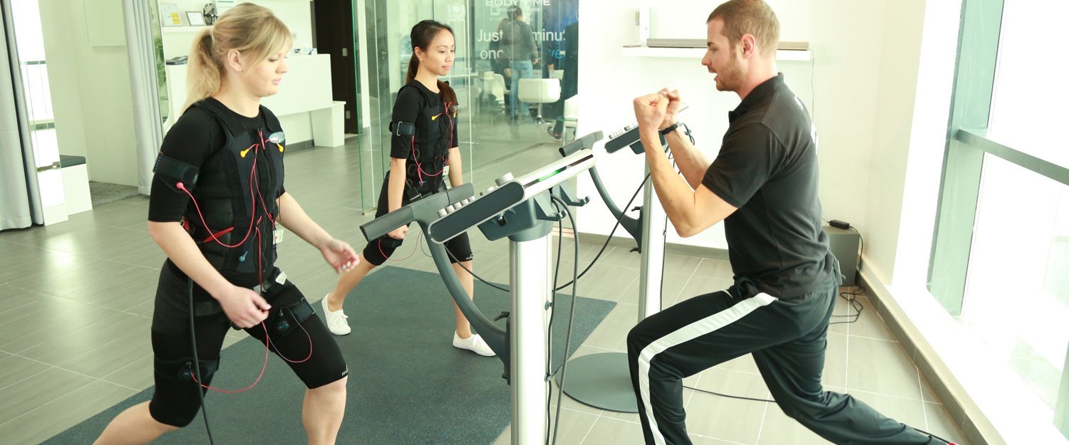 Body Time EMS fitness training with two female customers