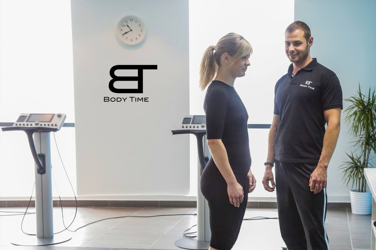 ems fitness training body time personal trainer gym 2