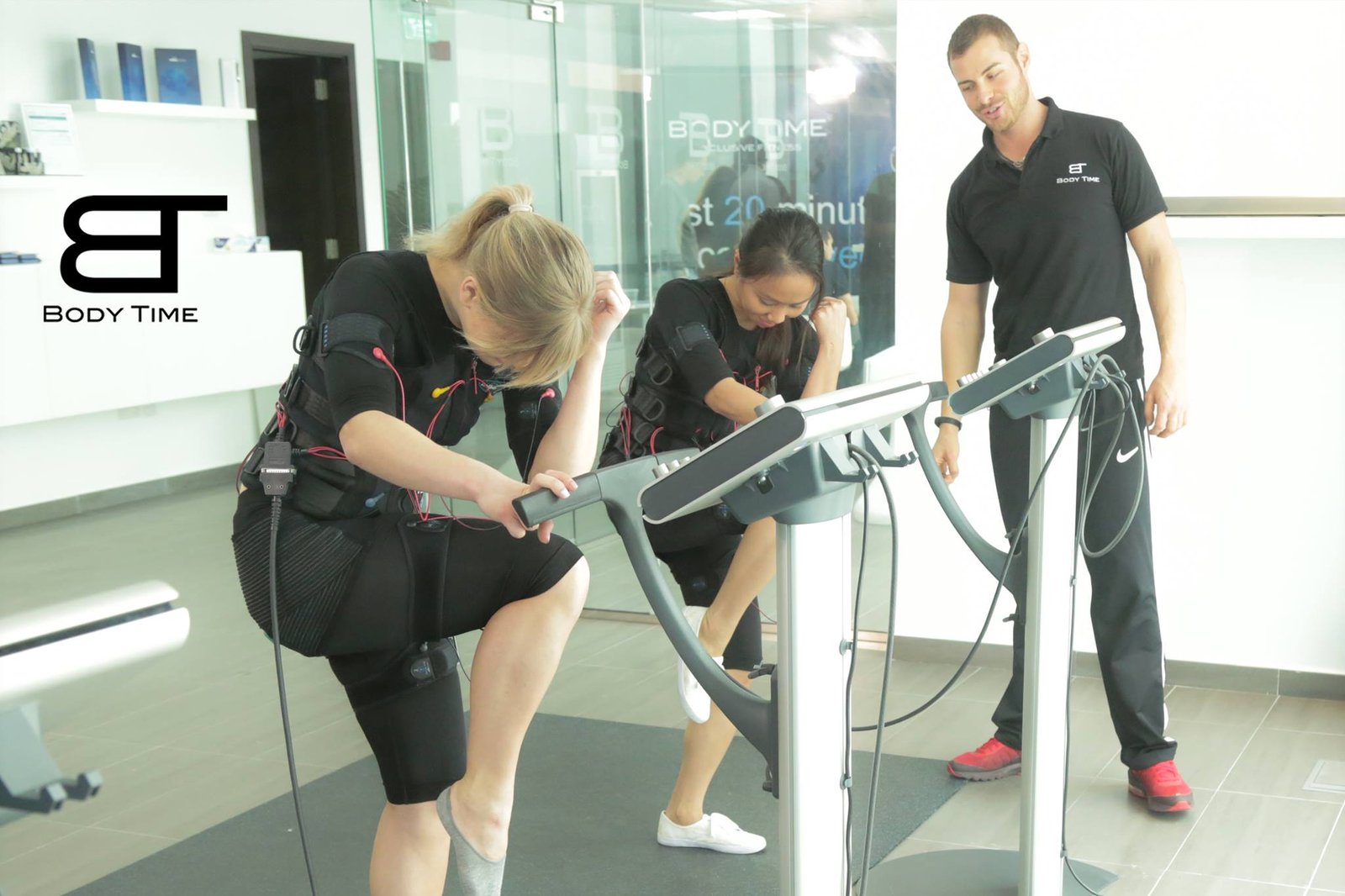 ems fitness training body time personal trainer gym 23